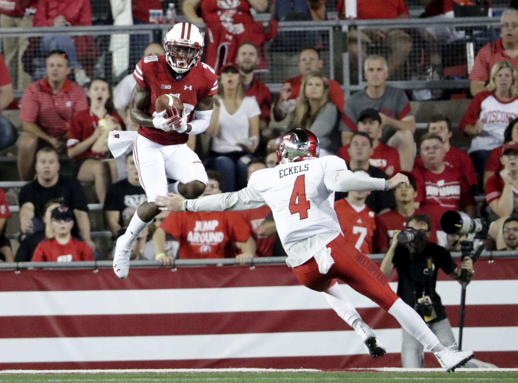 Wisconsin Badgers 34, Western Kentucky Hilltoppers 3
